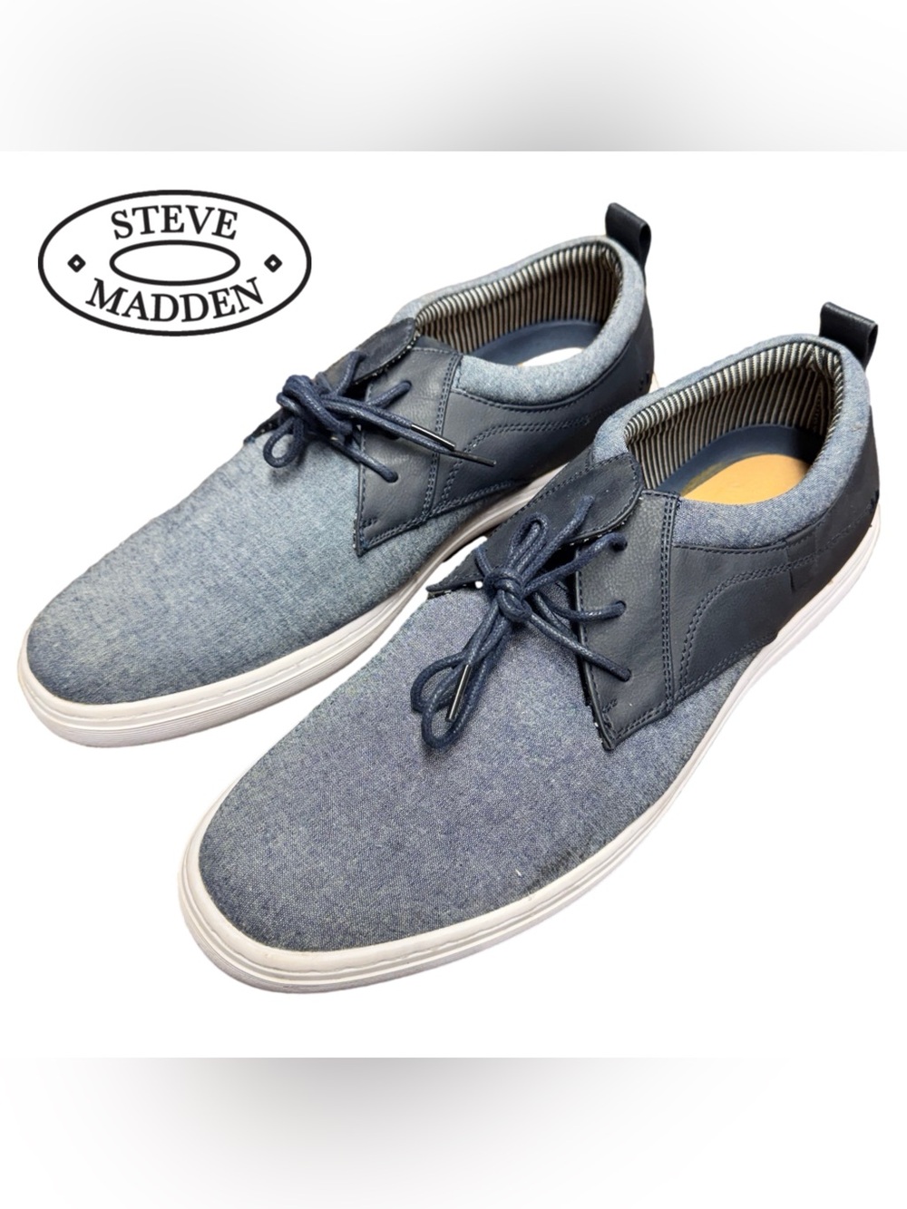 Steve Madden Men's Blue chambray and leather Lace-Up Sneakers